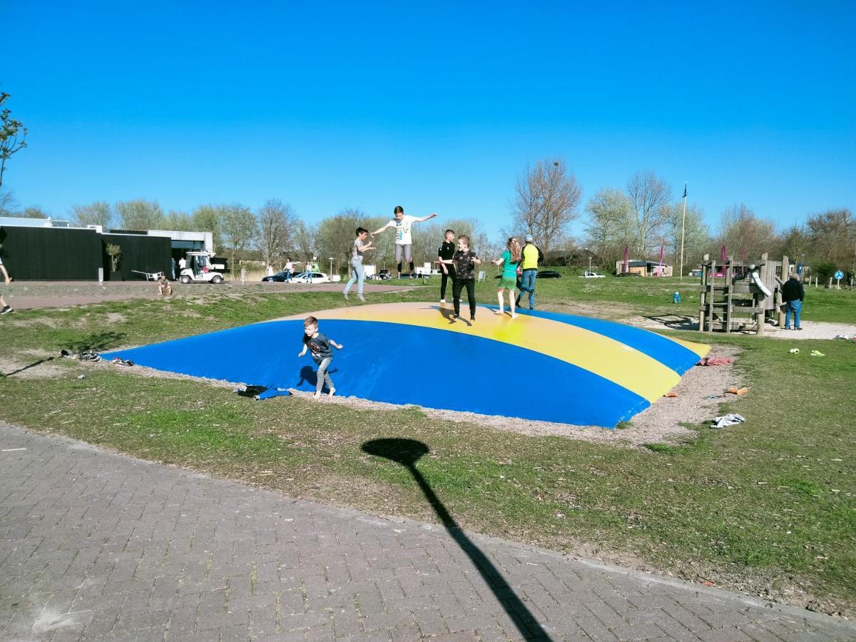 Bj Chalets - De Rug 1 - Vakantiepark Lauwersoog - Luxe Chalet Met Vaatwasser! Vroege Incheck! Exterior foto